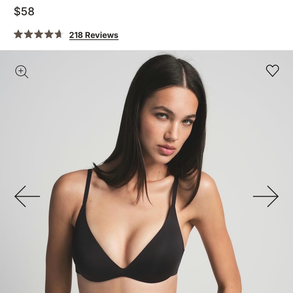 SKIMS Wireless Push Up Bra